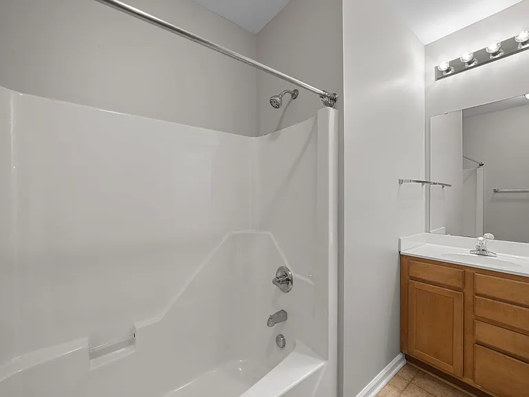 5236 Hilltop Rd #306 — Photo 18