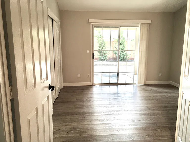 5656 Miners Cir — Photo 12