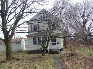 56 Northlane Dr, Rochester, NY 14621