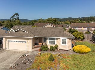 1755 Laurelwood Pl, Fortuna, CA 95540