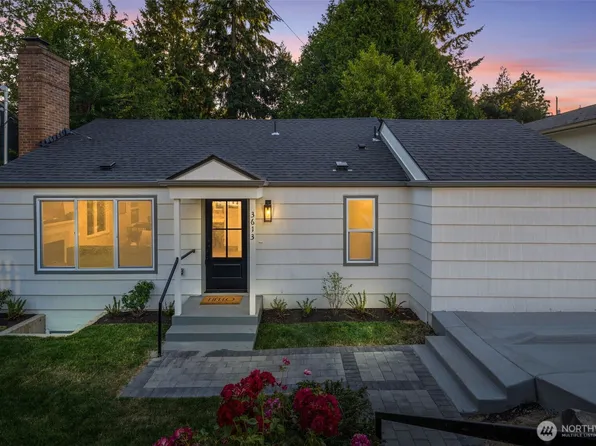 3613 40th Avenue W, Seattle, WA 98199