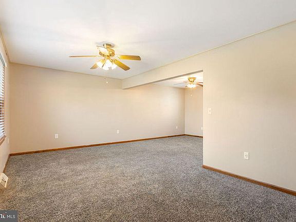 4th image of 857 Hancock Dr