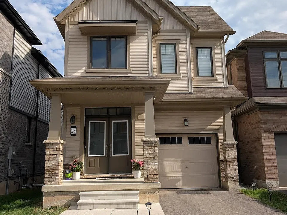 28 Amos Ave