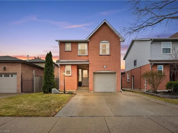 333 Celtic Dr, Hamilton, ON L8E 4N1