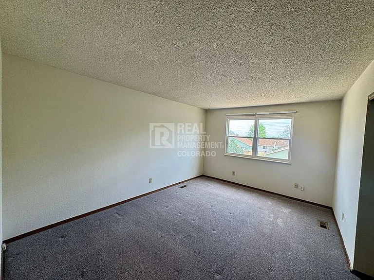 16033 E Radcliff Pl #A — Photo 17