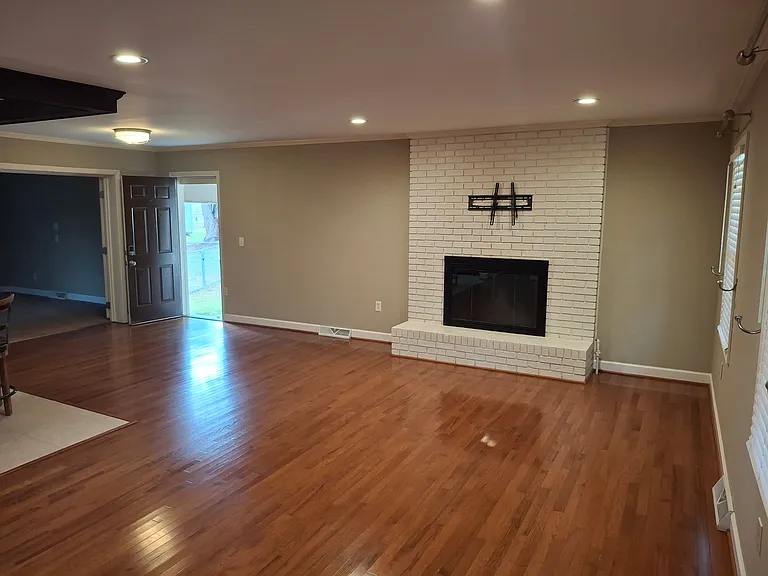 Living Room & Dining Area