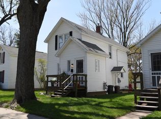 703 N Kinney Ave, Mount Pleasant, MI 48858