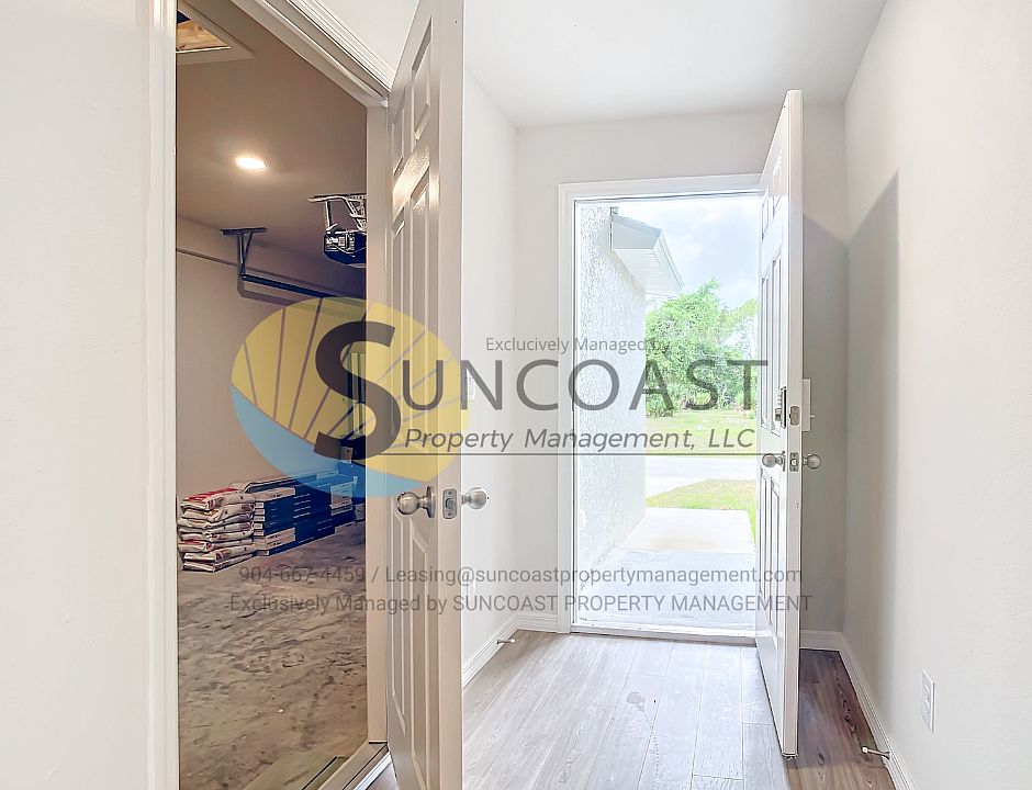 1st image of 2064 Redmond St