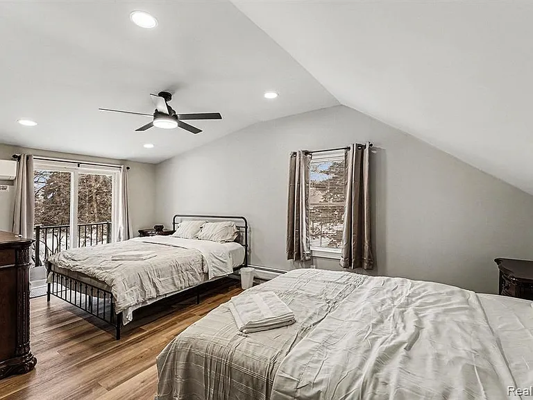 710 Hartland Dr — Photo 26