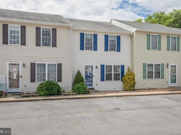 224 Kadies Ln, Edinburg, VA 22824
