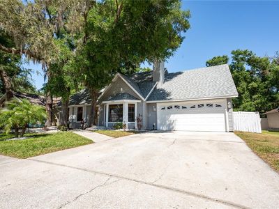 1916 River Crossing Dr, Valrico, FL, 33596