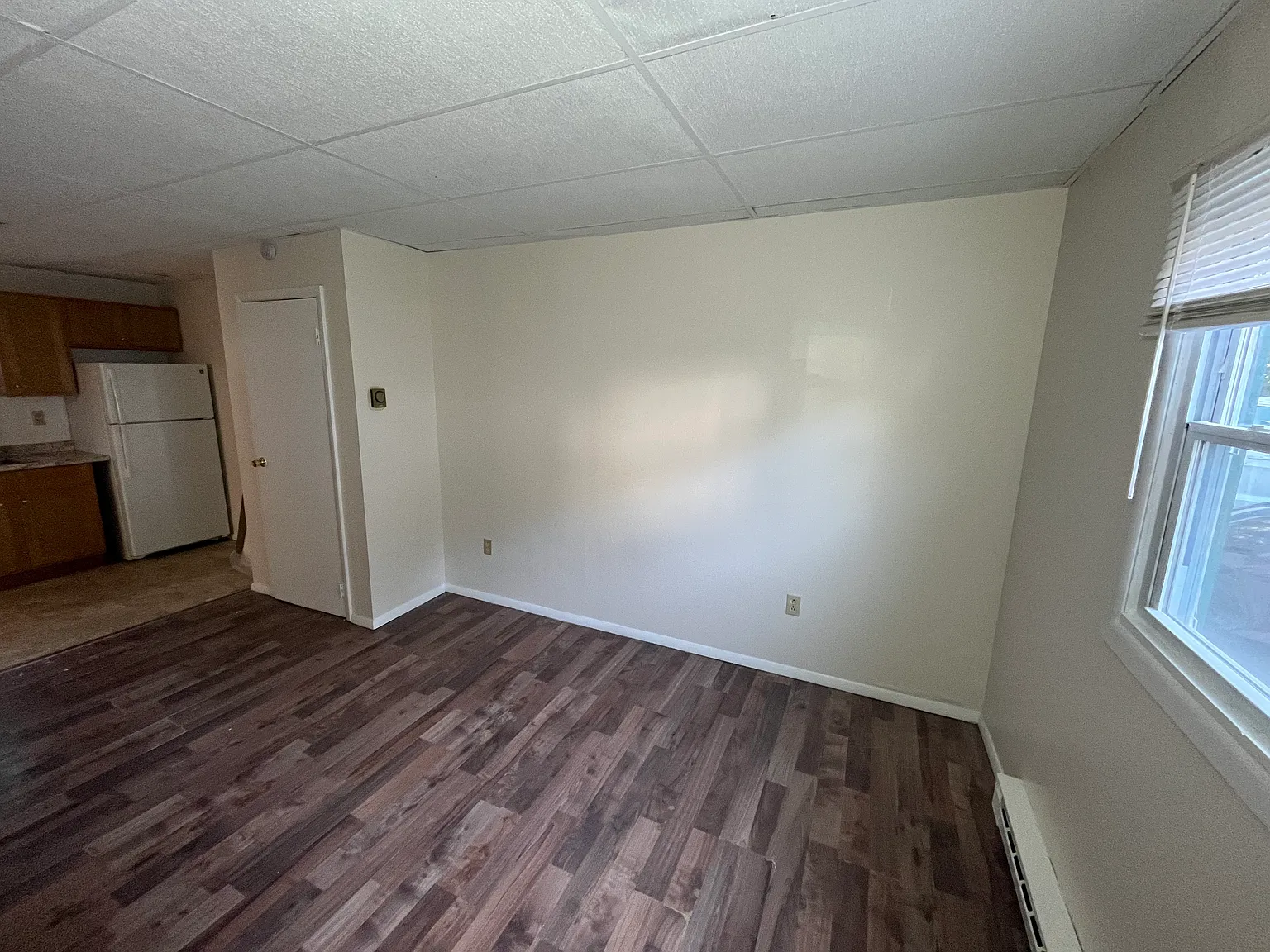 Studio, $975 — Photo 2