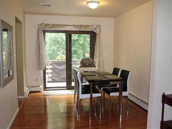 5th image of 445 Country Club Ln #445