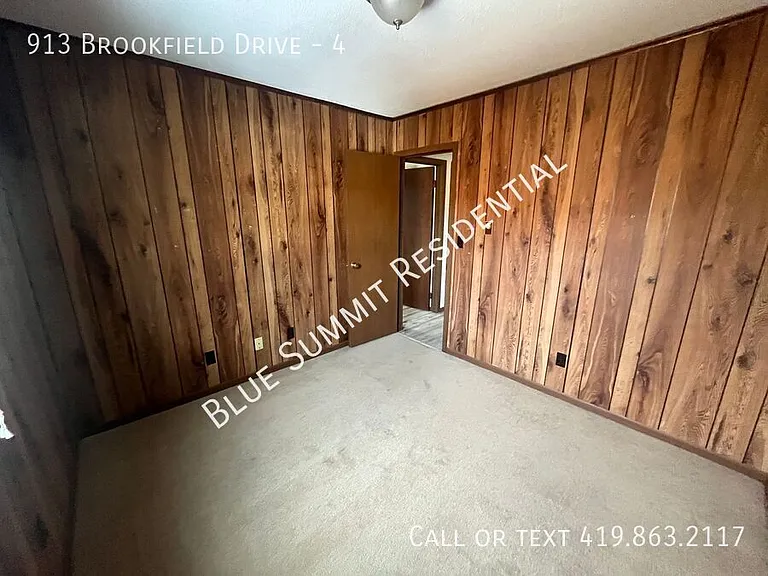 913 Brookfield Dr #4 — Photo 7