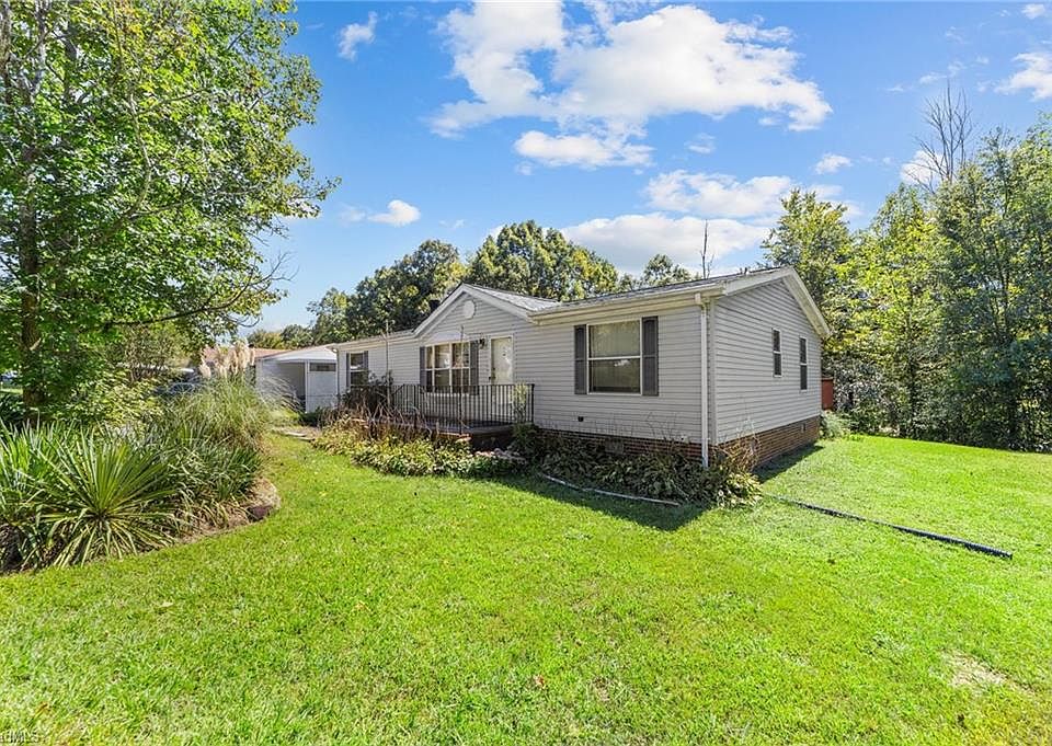 1st image of 5601 Bridgeview Dr