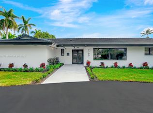 7700 SW 145th St, Palmetto Bay, FL 33158