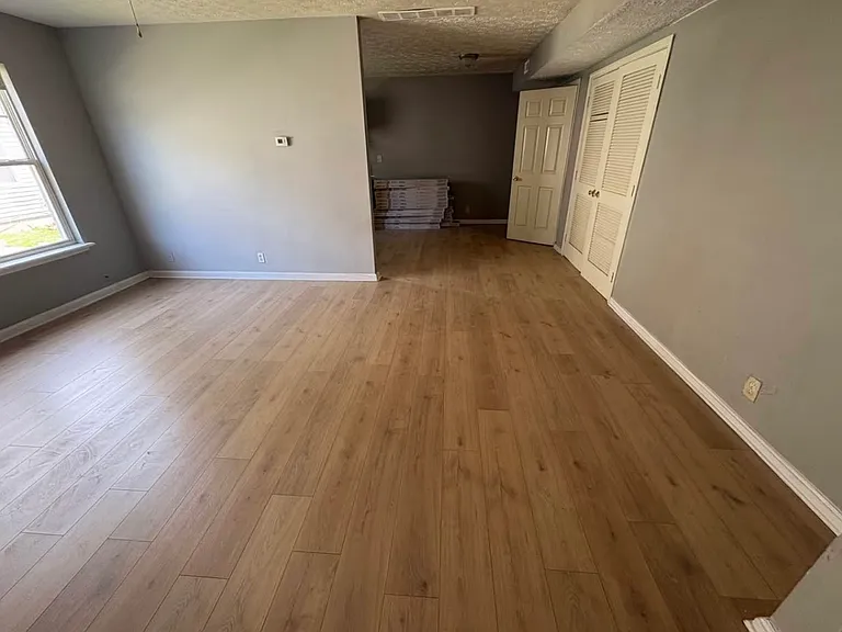 519 E Kentucky St #103 — Photo 2