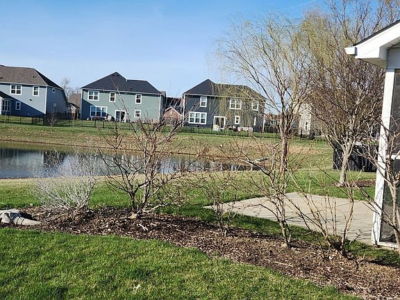 3rd image of 6698 W Deer Hill Dr