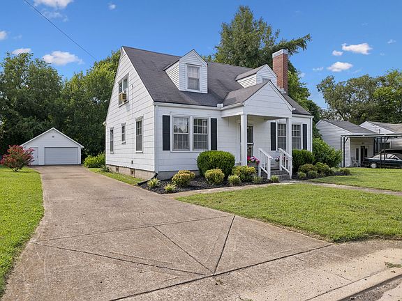 3rd image of 2116 Denham Ave