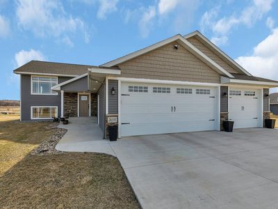 24190 Crabapple Ct, Richmond, MN, 56368