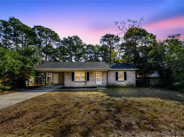 3633 Metric Dr, Hope Mills, NC 28348