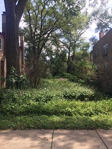 1st image of 6225 N Albany Ave