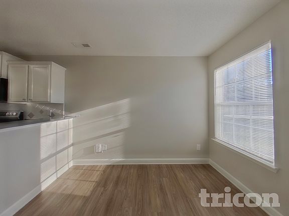 5th image of 9245 Simonton Dr