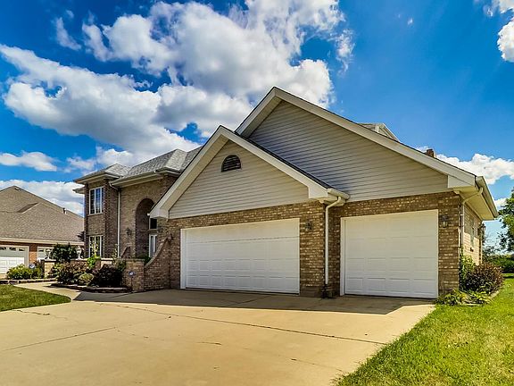 2nd image of 16939 S Meadowcrest Dr