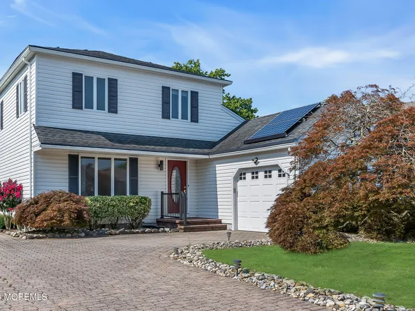 282 Jill Court, Toms River, NJ 08753