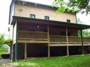 1872 Helton Creek Rd, Lansing, NC 28643