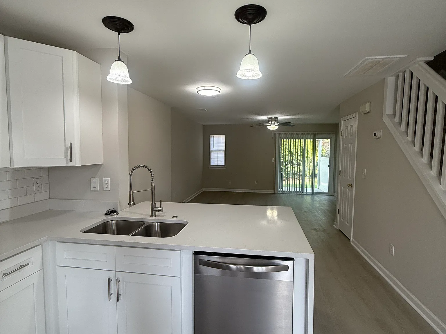 3588 Evergreen Way — Photo 2