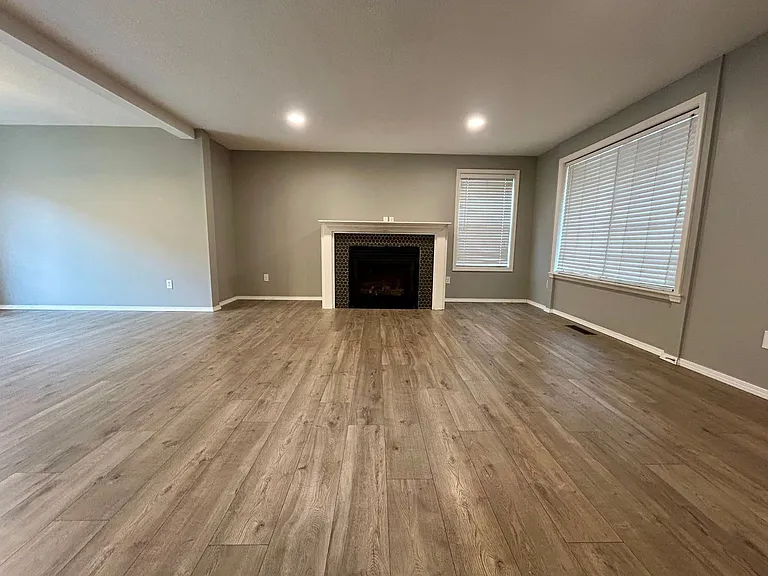 3001 NE 160th Ct — Photo 8