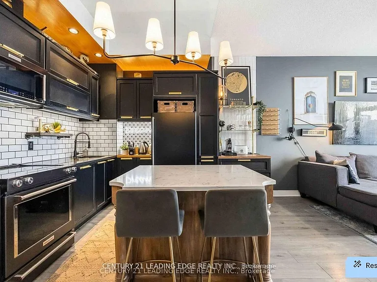 28 Linden St #2203 — Photo 2