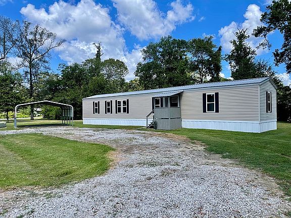 2nd image of 34040 Robbie Lee Dr
