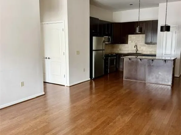 330 Austin Ave APT 208, Waco, TX 76701