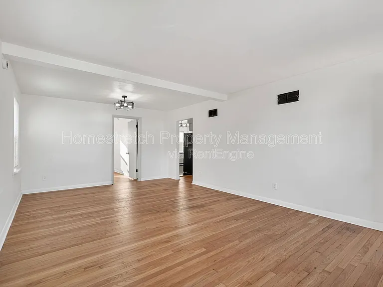 4707 Roxie St — Photo 18