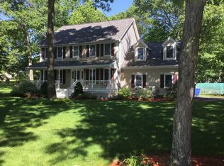 7 Woodcliffe Ave, Worcester, MA 01604