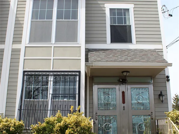 337 Beach 42nd St, Far Rockaway, NY 11691