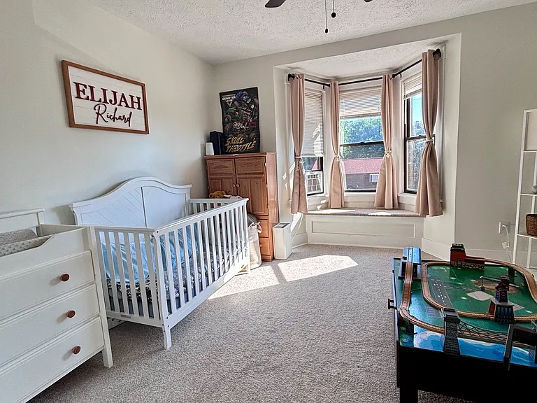 3417 Kedzie St #3417 — Photo 9