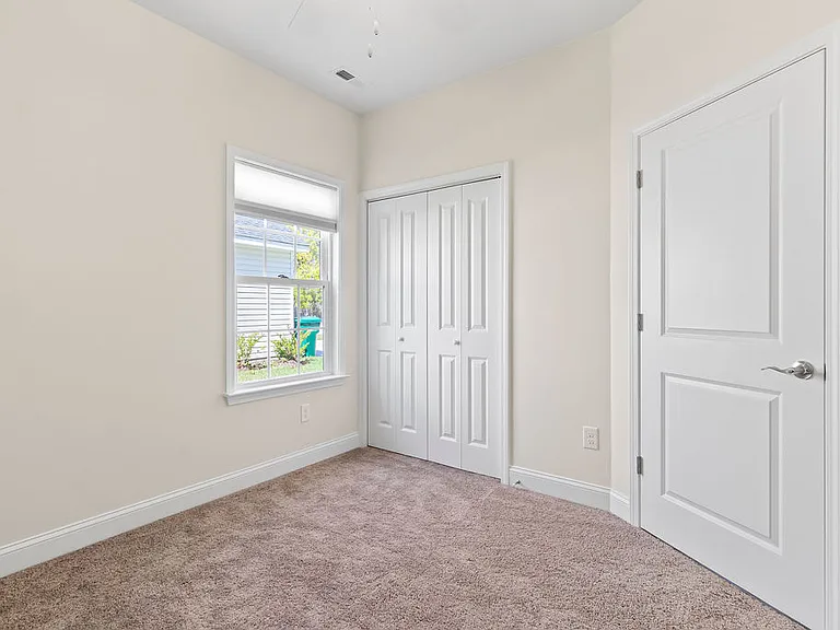 1622 San Andres Ave — Photo 23