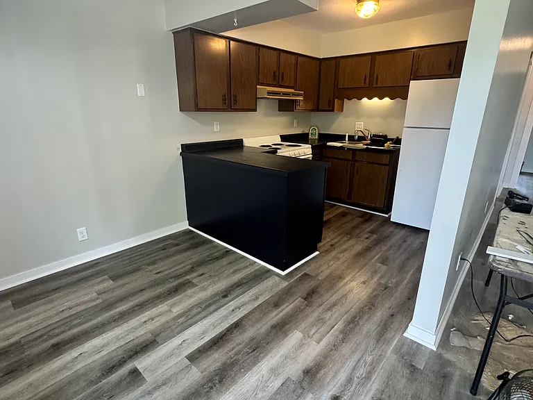 508 E Provost St #4 — Photo 1