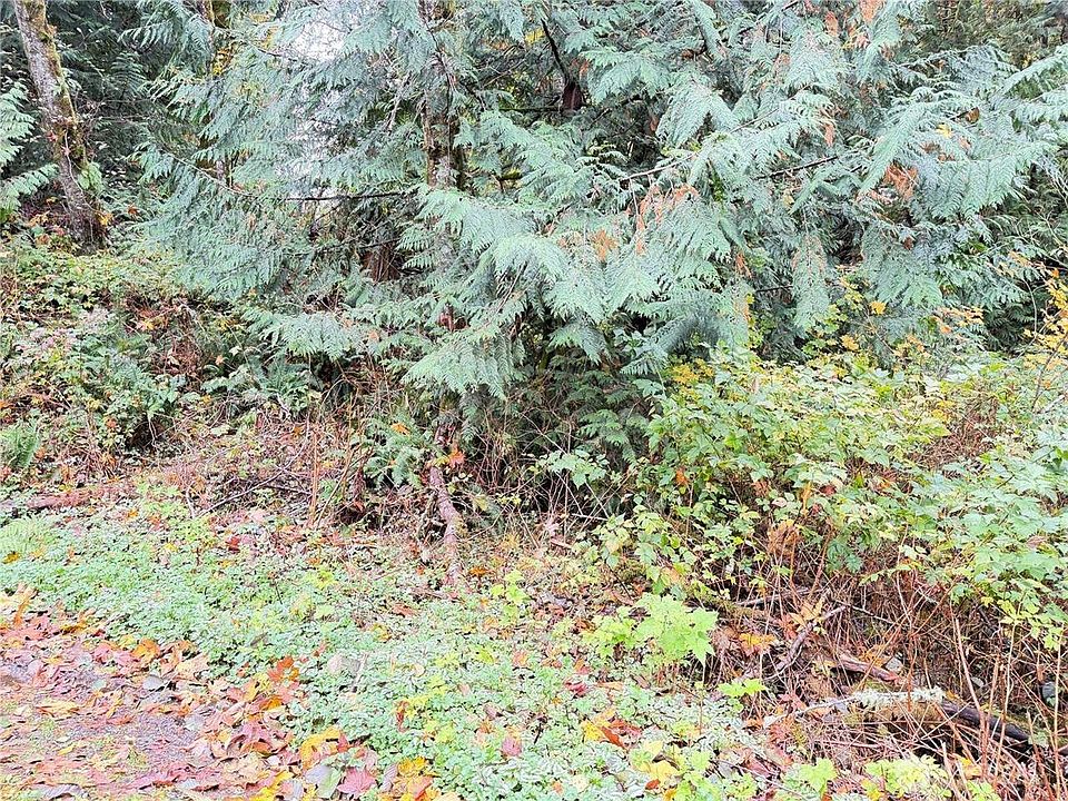 1st image of 1 W Alder Dr