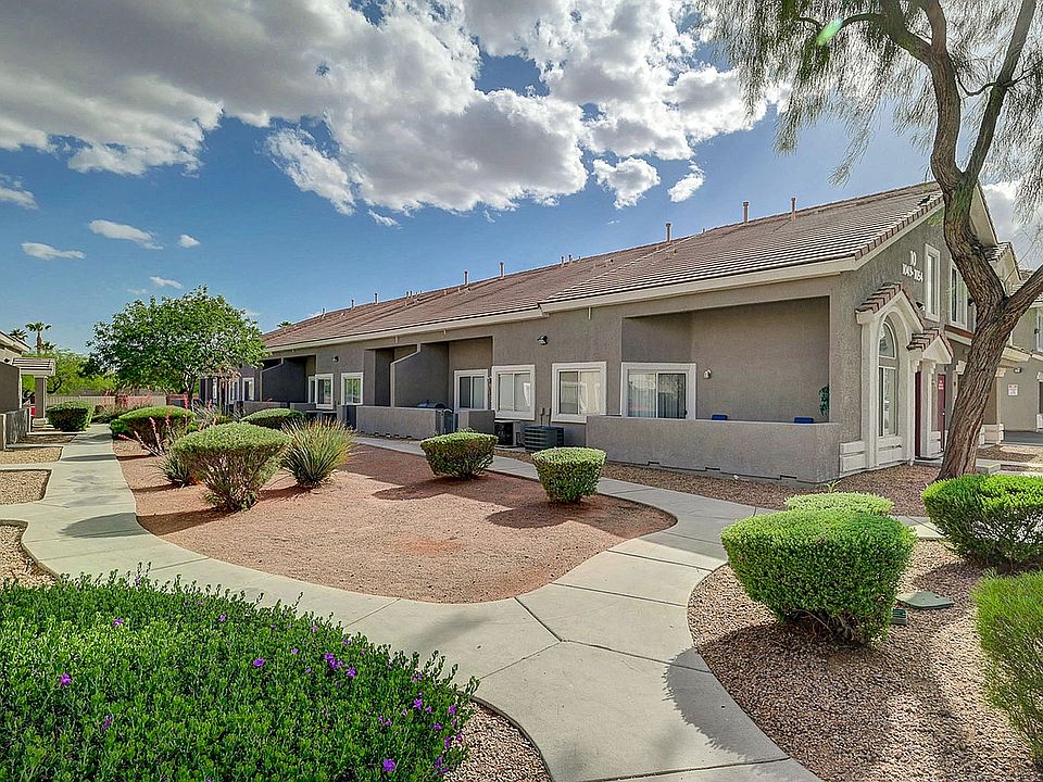 Townhomes For Rent in North Las Vegas