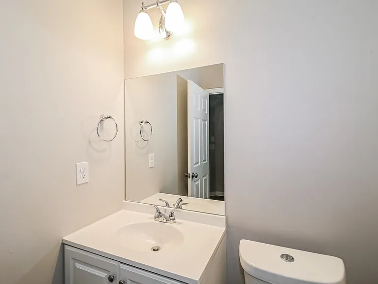 1510 Persimmon Trce — Photo 16