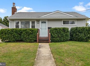 234 W 10th St, Ship Bottom, NJ 08008