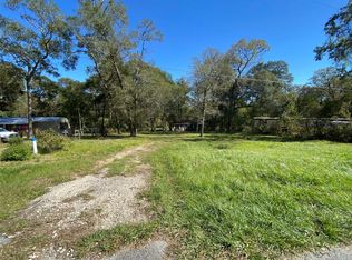 67 County Road 4533, Dayton, TX 77535