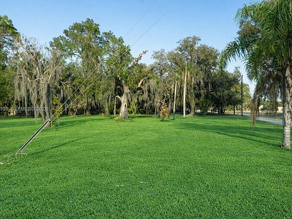 5th image of 2014 Fort Denaud Rd