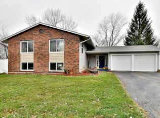 492 Falcon Ridge Way, Bolingbrook, IL 60440