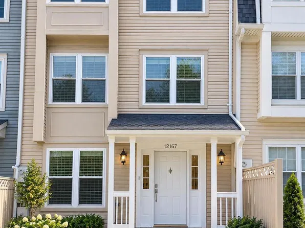 12167 Old Salem Ct, Woodbridge, VA 22192