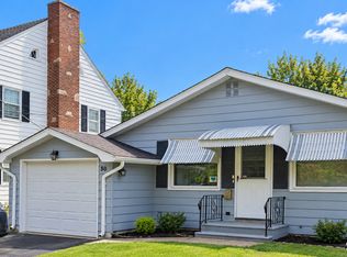 30 S Cliff St, Ansonia, CT 06401